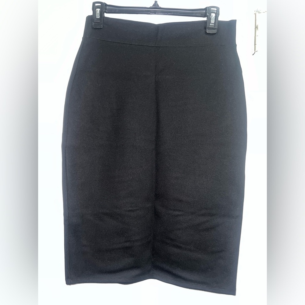 Black pencil skirt